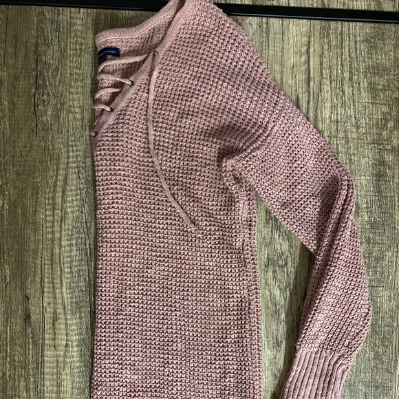Pink Knit Sweater with Ties - Picture 4 of 4